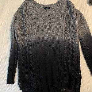 American Eagle women’s Sweater Size M